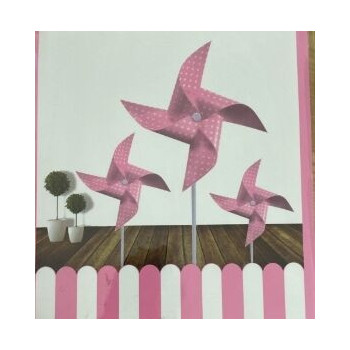 3 moinhos de vento de papel rosa e branco