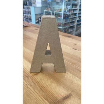 Letra A Papel maché