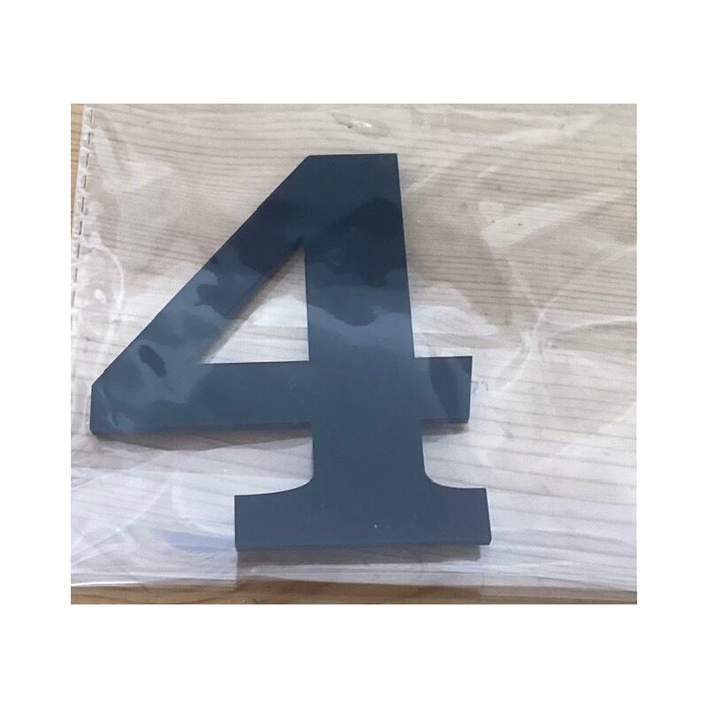 Número 4 acrilico - preto