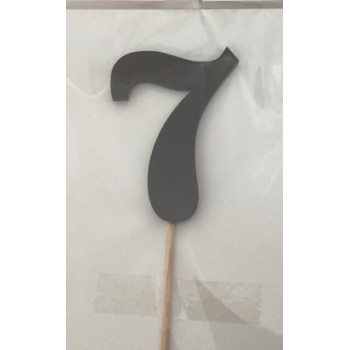 Numero 7 acrilico - preto