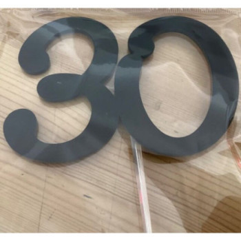 Numero 30 acrilico - preto