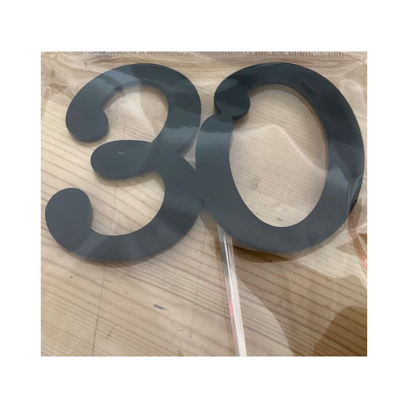 Numero 30 acrilico - preto