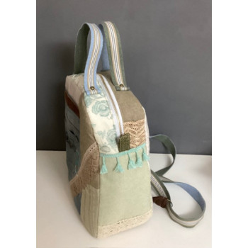 Mochila tecido em tons de verde