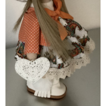 Boneca de tecido - altura 27 cm