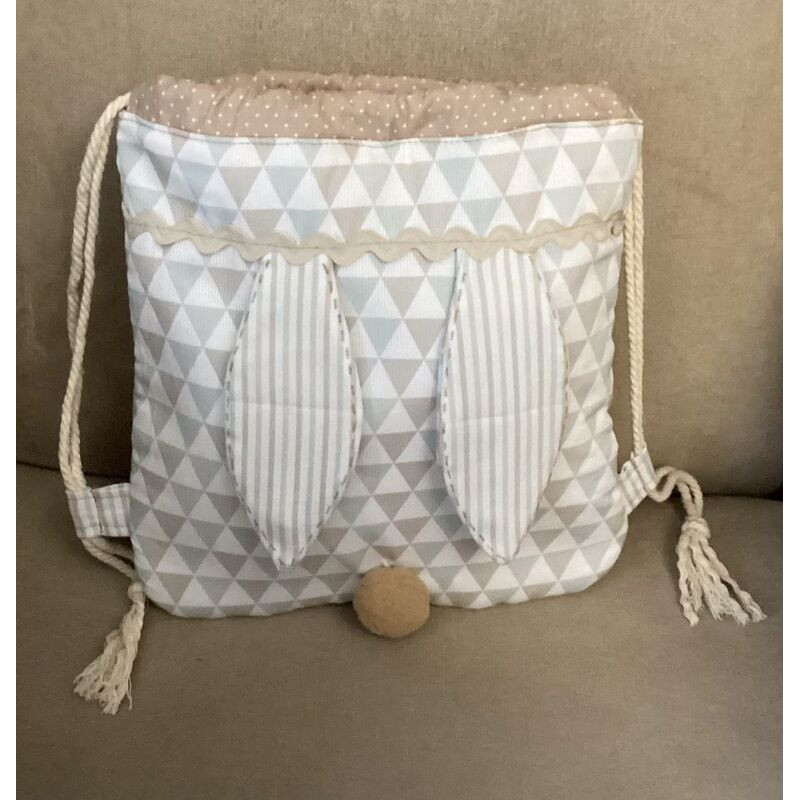 Mochila Coelho tecido menta e creme