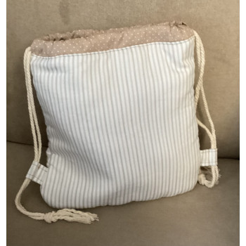 Mochila Coelho tecido menta e creme