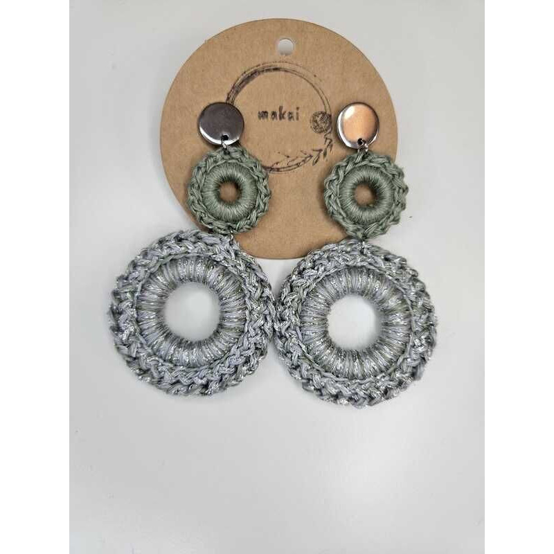 Brincos croché cinza e verde