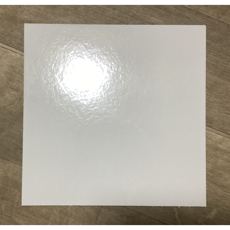 Prato branco quadrado 20x20cm
