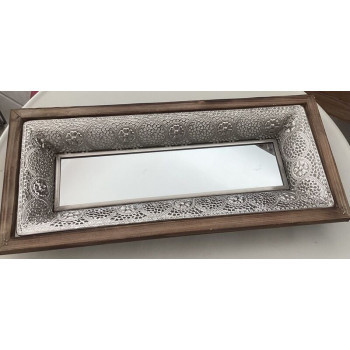 Tabuleiro de metal, madeira e espelho 23x51cm