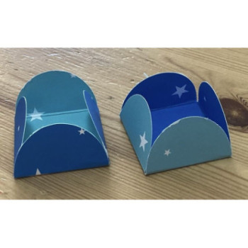 12 formas de papel estrelas azul