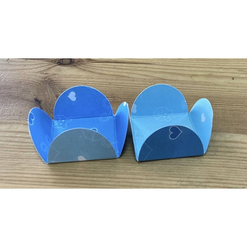 25 formas de papel bebé azul