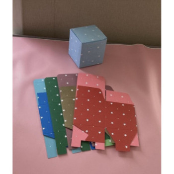 Cx para bolos/bolachas 8.8x8.5x8.5cm estrela1 cores