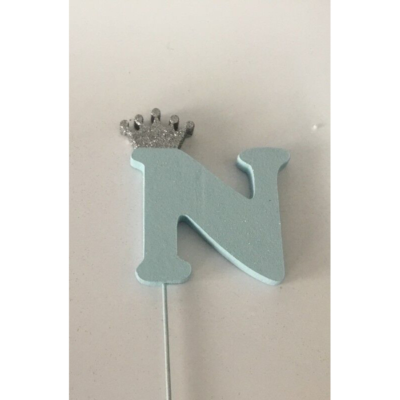 Letra N 10 cm esferovite azul com coroa prata
