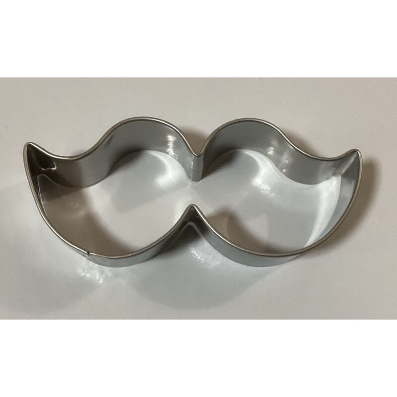 Cortante Bigode 10cm