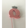 Letra Q Esferovite Rosa com Coroa ouro 10 cm