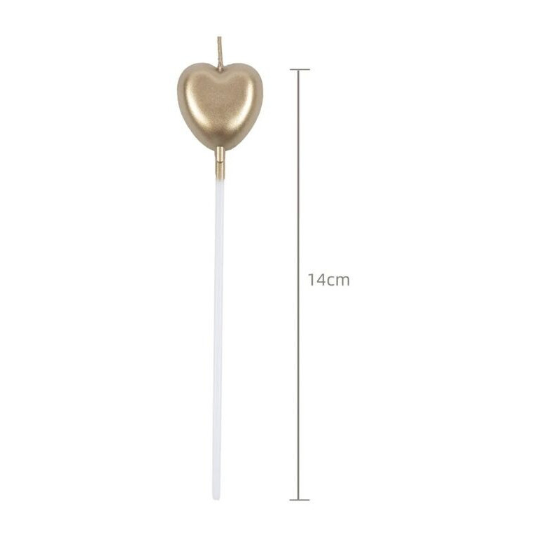 4 velas de aniversário coração dourado