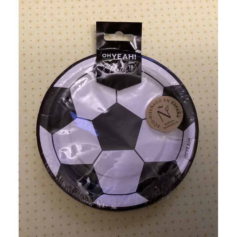 8 pratos 18cm futebol